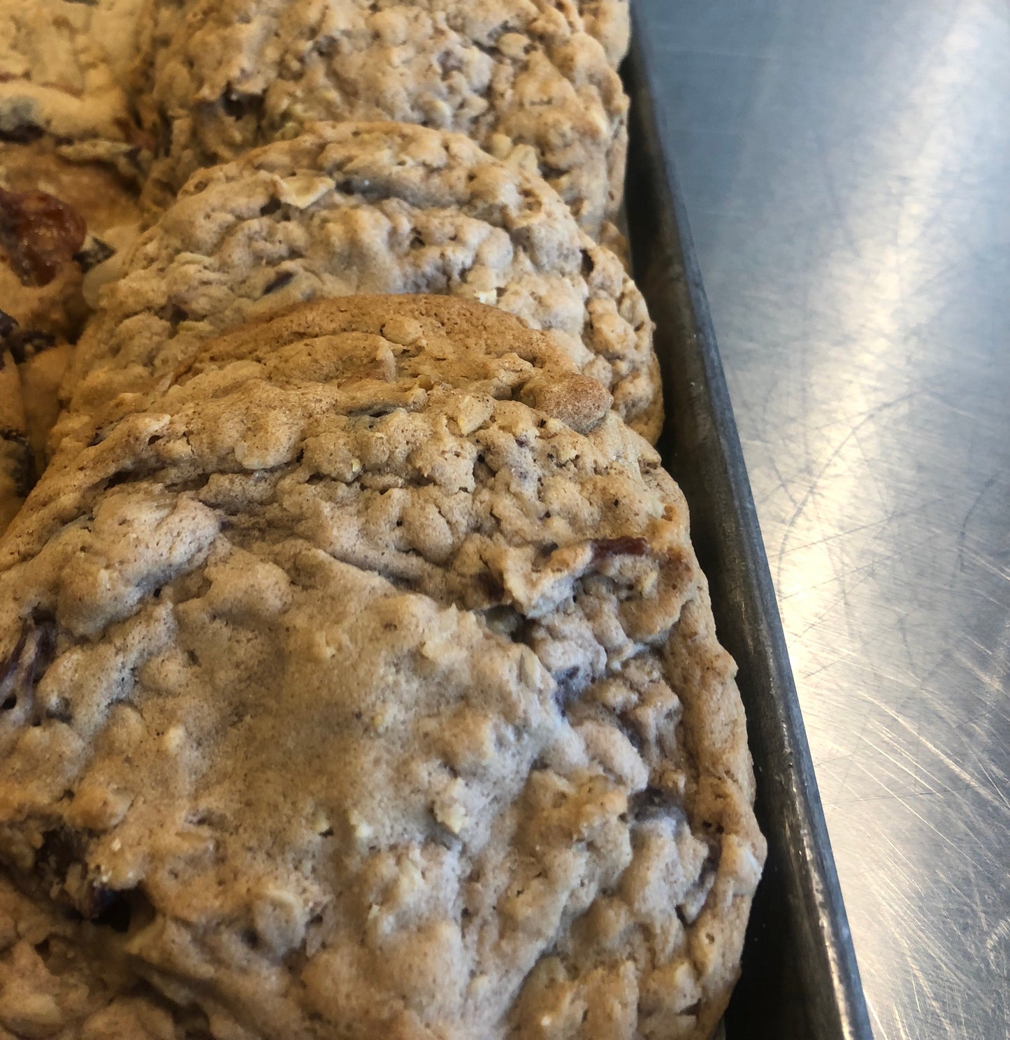 Oatmeal raisin cookie